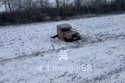 В аварии с грузовиком на трассе под Тамбовом погиб водитель УАЗа