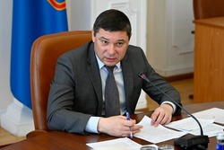 Политолог Сергей Хомутинкин: Евгений Первышов расставляет акценты в управлении областью