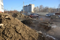 В Тамбове ремонт теплосети на Астраханской тянется уже почти два месяца