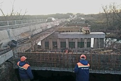 Опережающими темпами: В Пичаевском районе подрядчик ремонтирует мост через реку Пичаевка