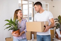 Кто покупает недвижимость без ипотеки: пол, имена, знаки зодиака и доходы