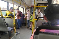 В Тамбове кондуктор высадила из автобуса девочку, которая не смогла оплатить проезд