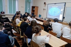 Известные учёные выступили с лекциями перед тамбовскими школьниками