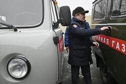 Глава региона Максим Егоров вручил ключи от служебных автомобилей работникам газового хозяйства