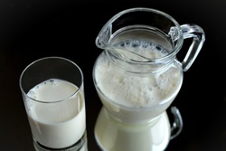 Более 500 кг некачественной молочной продукции изъяли из тамбовских магазинов