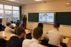 Тамбовские школьники с родителями пройдут курс по безопасности в Интернете