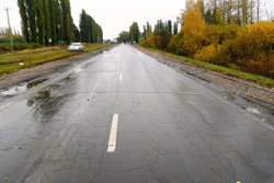 В Первомайском электрифицировали участок автодороги, ведущей в поселок