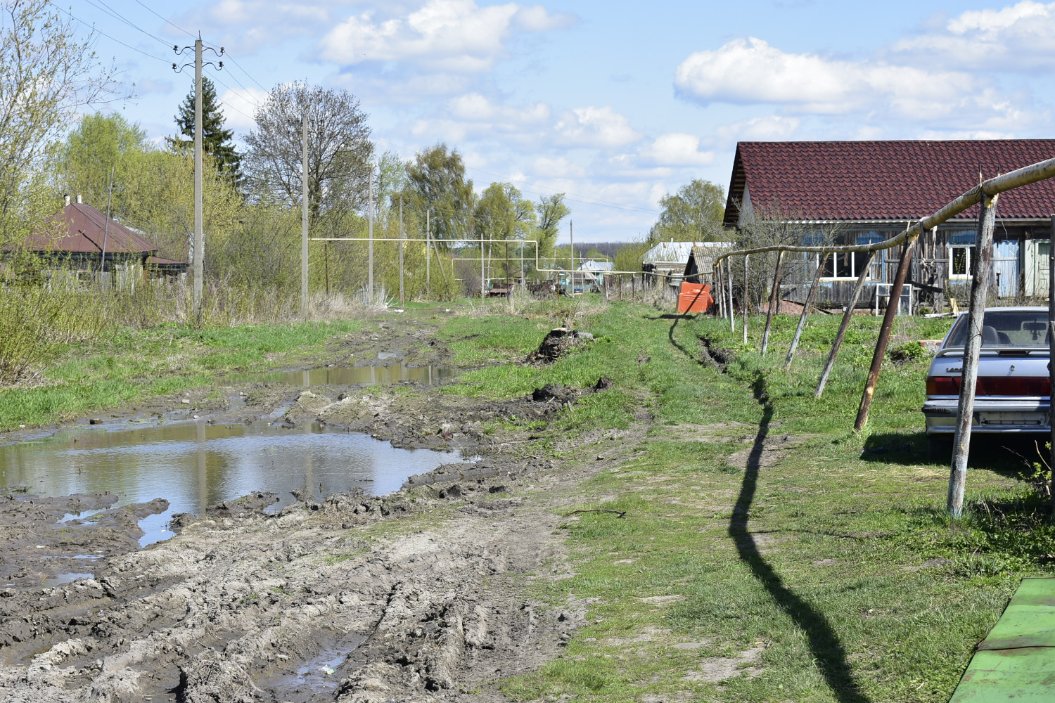 Дорога с прилегающей территорией. Новости дожди в ростовской области. Аркадий николаевич любил чтобы у него елка выходила на славу схема. Придаточное степени и следствия вопросы. Ввиду дождя дороги оказались размыты.