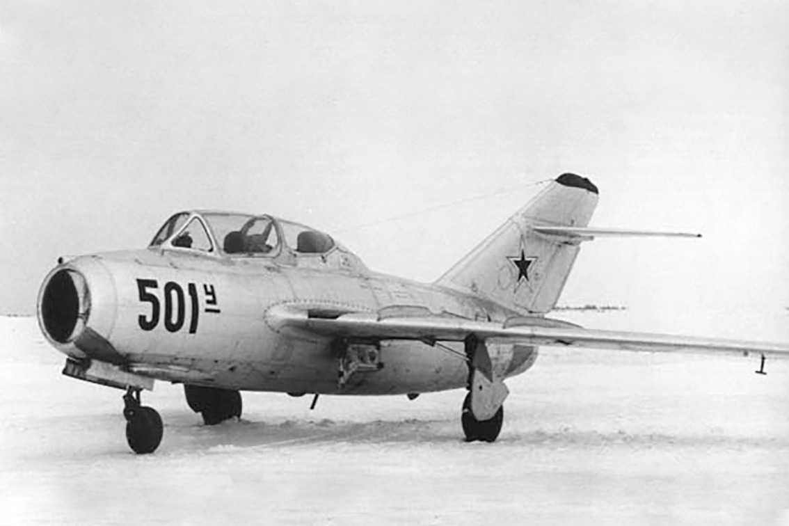 тип самолета гагарина. миг-15 реактивный самолёт. тип самолета гагарина. самолет ути миг 15 гагарина. миг-15 истребитель.