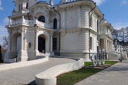 В Тамбовской области в Международный день памятников прошли субботники