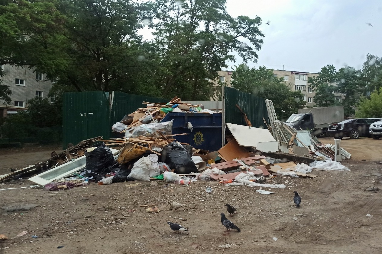 Мусорная площадка на улице 9 Пятилетка г.Котовска