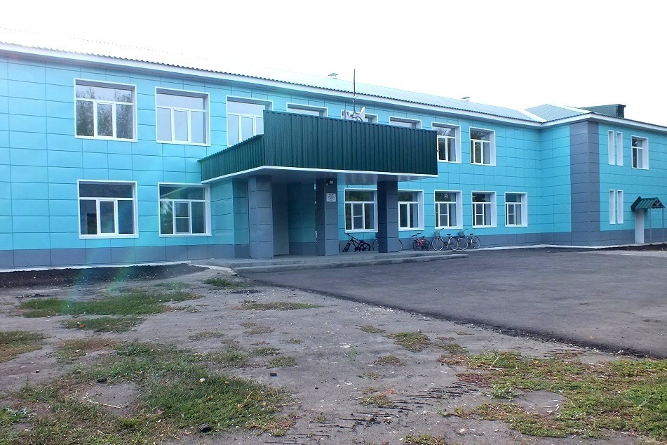 Обновлённый фасад Никольского филиала Знаменской средней общеобразовательной школы