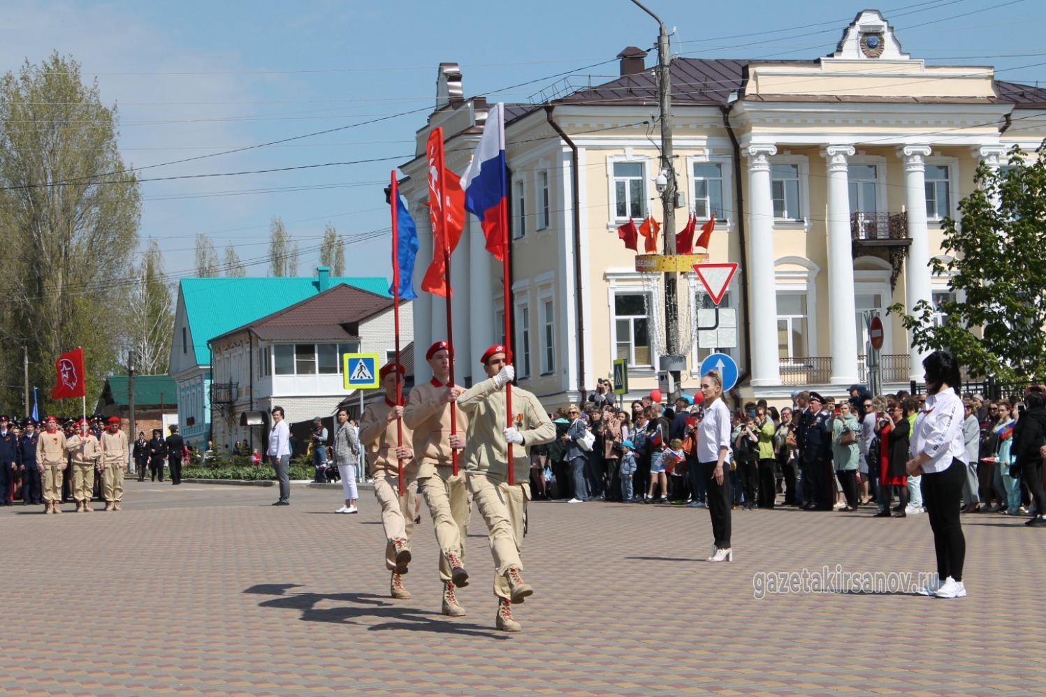 Юнармейцы школы №1 на Параде Победы в Кирсанове