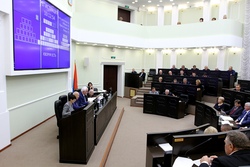 Депутаты регионального парламента рассмотрели в первом чтении проект бюджета области на 2020 год