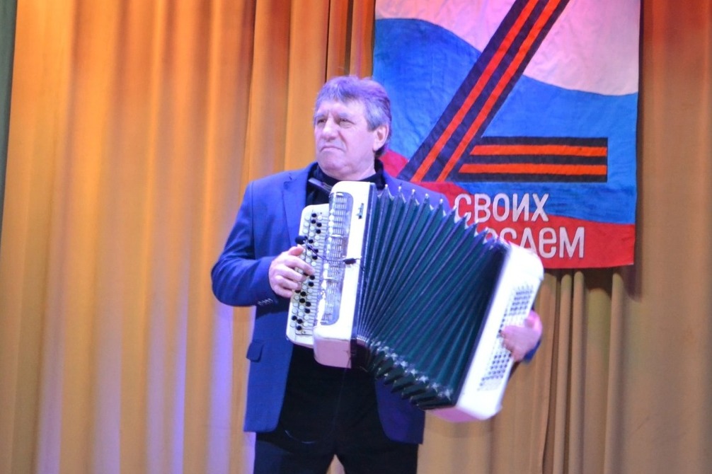 Юрий Бухарёв
