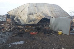 В Первомайском районе многодетная семья лишилась дома в результате пожара