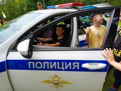 Для детей из Новоайдара и Тамбова организовали футбольный турнир и зумбу