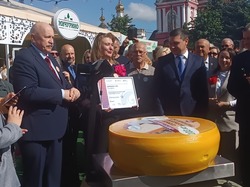 В Мичуринске установили сырный рекорд на выставке «День садовода»