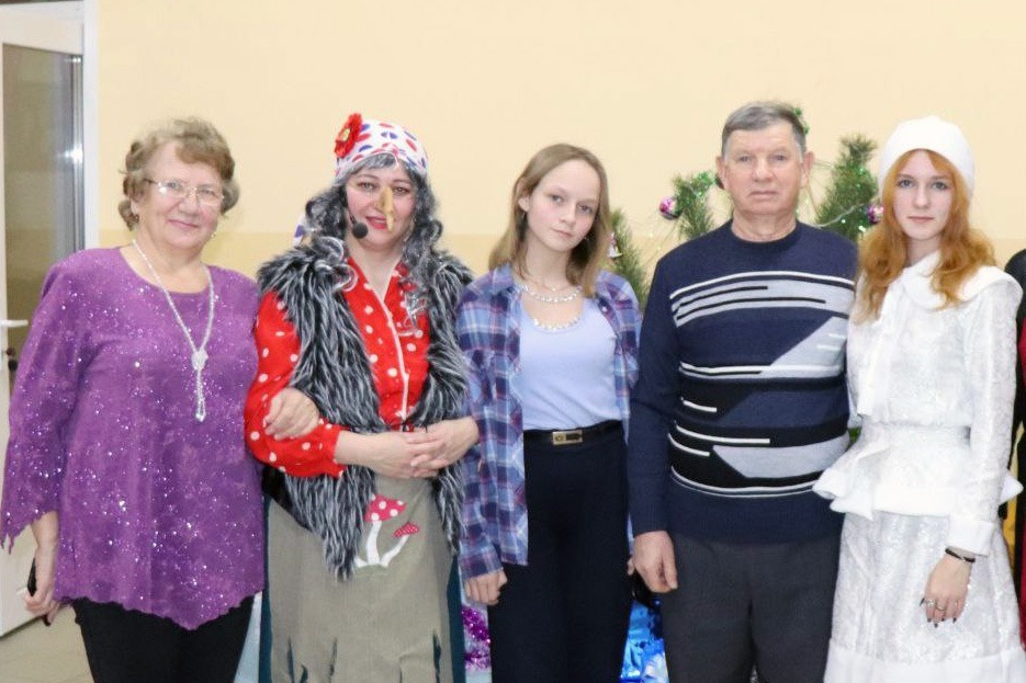 Новый год - семейный праздник