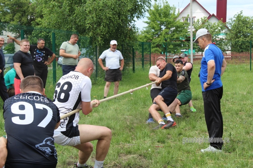 Липовские спортсмены вырвали победу у большешереметьевских соперников