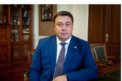 Руководитель фракции «Единой России» Владимир Стромов прокомментировал работу фракций федерального и регионального парламентов