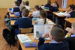 В Тамбовской области начали принимать заявления о поступлении детей в первый класс