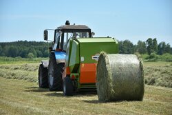 В Тамбовской области развивается система обучения управлению самоходными машинами