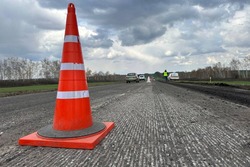 В Ржаксинском округе ремонтируют участок трассы  «Каспий» – Протасово – Каменка»