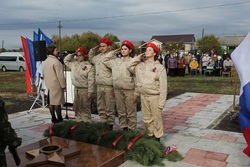 В селе Мордовского района открыли мемориальный комплекс