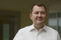 Максим Егоров поздравил экономистов с профессиональным праздником
