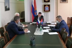 Губернатор Александр Никитин проводит собеседования с главами муниципальных образований
