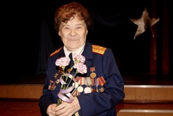 Тамбовские волонтёры Победы поздравят с 8 Марта 150 женщин-ветеранов