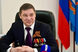 Евгений Первышов поздравил с Днем воссоединения Крыма с Россией