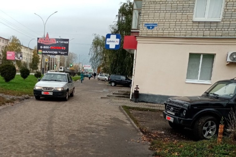 можно ли заезжать на тротуар для разгрузки