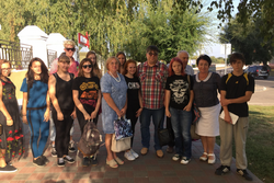 Участники тамбовского клуба любителей духовного кино встретились с Вячеславом Рогожкиным