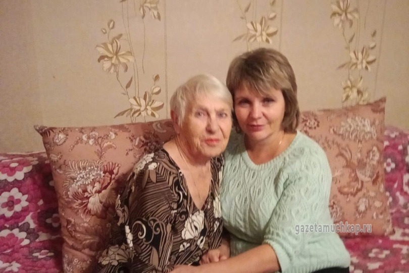 Татьяна Сухова с мамой Лидией Новочадовой