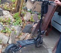 В Рассказове подросток на электросамокате угодил в больницу после наезда на собаку