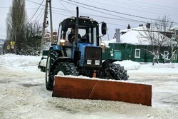 Аграрии Тамбовской области помогают расчищать дороги от снега