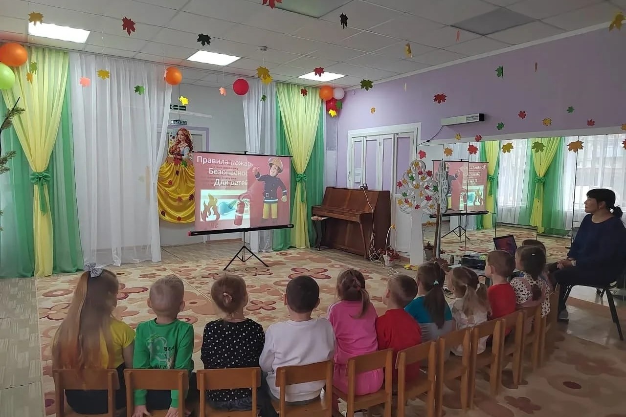 Занятия в детском саду № 3 «Дюймовочка»