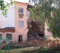 В селе Горелое в ходе ремонта школы рухнула стена