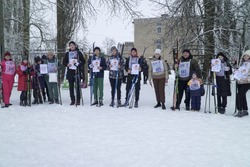 Всей семьёй тамбовчане участвуют в «Лыжне России»