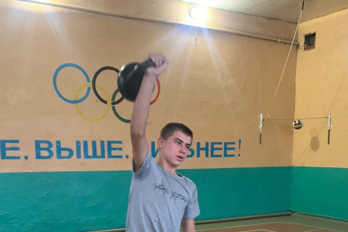 Гиревой спорт оборудование помост
