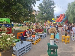 В Тамбове на День посёлка Строитель устроят шоу на ходулях и пенную дискотеку
