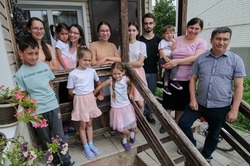 В конкурсе «Семья года 2023» победили супруги из Тамбова, воспитывающие 11 детей