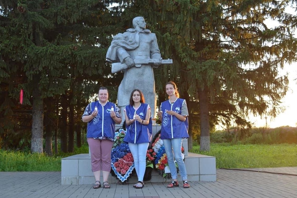 Волонтёры по борьбе с коронавирусом не забывают о том, что они ещё и волонтёры Победы