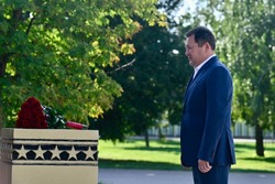 Глава региона принял участие в мероприятиях Дня солидарности борьбы с терроризмом