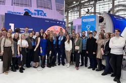 Тамбовские выпускники встретились на выставке «Россия»