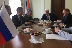 Председатель областной Думы Евгений Матушкин встретился с участниками проекта «Политический лидер»