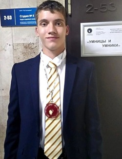 Школьник из Тамбова участвует в олимпиаде «Умницы и умники» на Первом канале