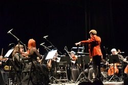 Пианино на волне. Тамбовский симфонический оркестр сыграл Поля Мориа